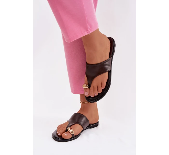 Dámské ploché eko kožené pantofle se zlatým detailem Čokoládové Lavessa