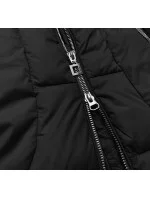 Černá prošívaná dámská zimní bunda s kapucí (7690)