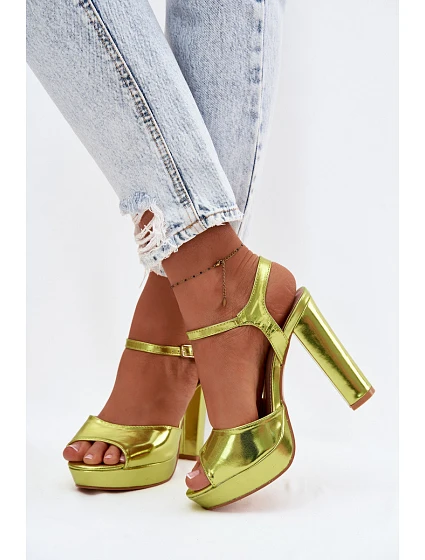 Dámské sandály na vysokém podpatku zelené model 22103033 - Boto