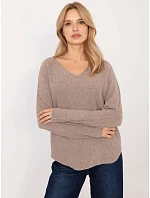 Sweter IT SW model 22404346 ciemny bezowy - FPrice Sweter IT SW model 22404346 ciemny bezowy - FPrice