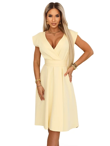 SCARLETT rozšířené midi šaty s obálkovým výstřihem a páskem  žluté model 22043325 - numoco