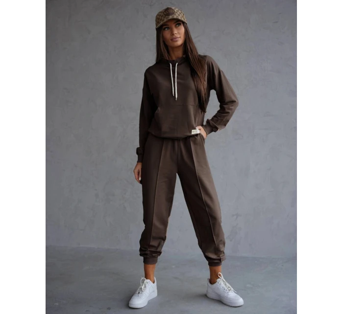 Teplákový komplet v čokoládové barvě - mikina se stojáčkem a kalhoty (82162)