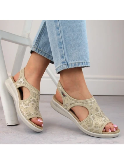 Dámské pohodlné nazouvací sandály béžové model 22014917 - Unisoft Dámské pohodlné nazouvací sandály béžové model 22014917 - Unisoft