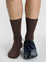 Antibakteriální netlačící ponožky Regina Purista