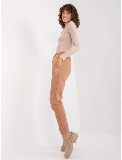 Tepláky D10047O62214B3 světle hnědé Tepláky D10047O62214B3 světle hnědé