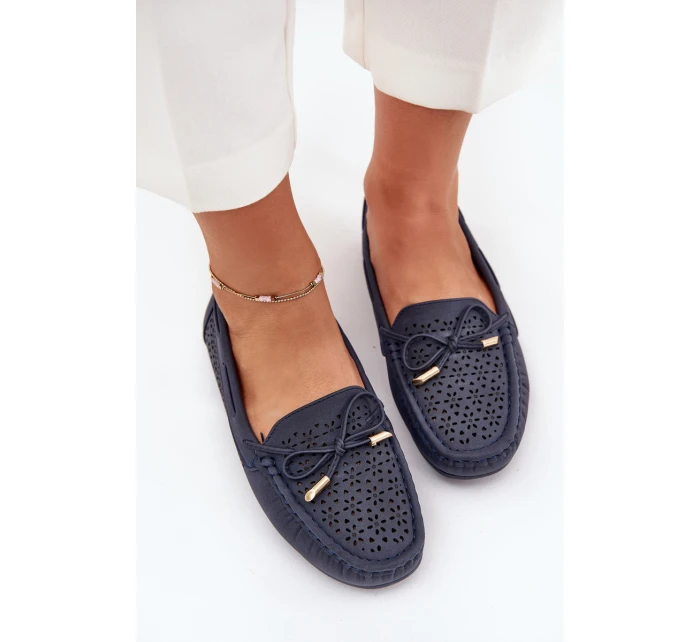 Dámské mokasíny s perforovaným vzorem a šněrováním Mirisa – granátové