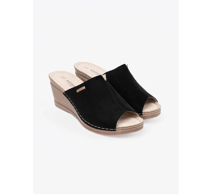 Designové  nazouváky dámské černé platforma