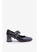 Kožené sandály s pásky na podpatku černé model 21673885 - Laura Messi