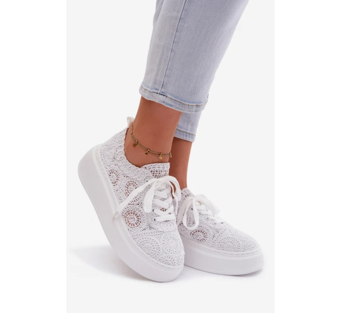 dámské tenisky na platformě bílé model 21937677 - Boto
