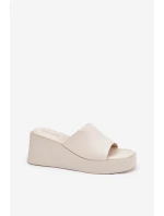 Dámské Pantofle Na Klínu Eko Kůže Světle Béžové Obenae Dámské Pantofle Na Klínu Eko Kůže Světle Béžové Obenae