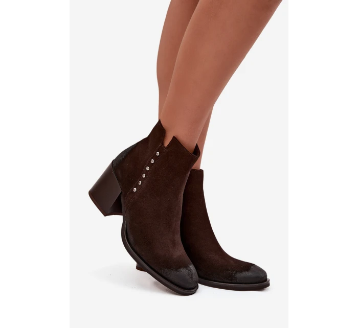 Dámské kotníkové boty z přírodního semiše na podpatku Zazoo 1136 čokoládové