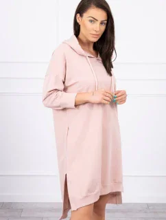 Šaty s kapucí a delšími zády tmavě pudrově růžové