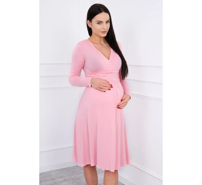 Šaty s průstřihem pod prsy pudrově růžové