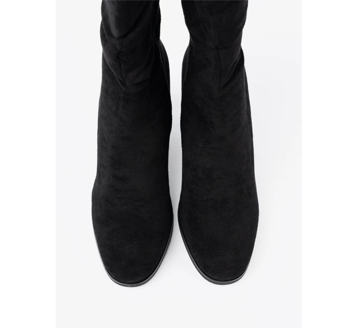Luxusní dámské kotníčkové boty černé na širokém podpatku Luxusní dámské kotníčkové boty černé na širokém podpatku