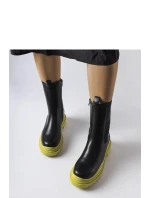 Boty model 205123 Solea Boty model 205123 Solea