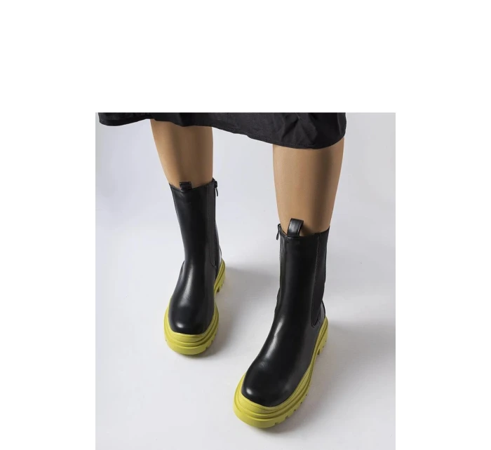 Boty model 205123 Solea Boty model 205123 Solea