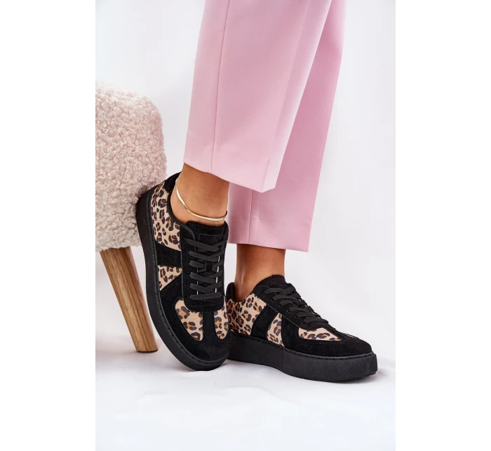 Dámské Tenisky S Vzorem Na Platformě Černé model 21689453 - Boto Dámské Tenisky S Vzorem Na Platformě Černé model 21689453 - Boto