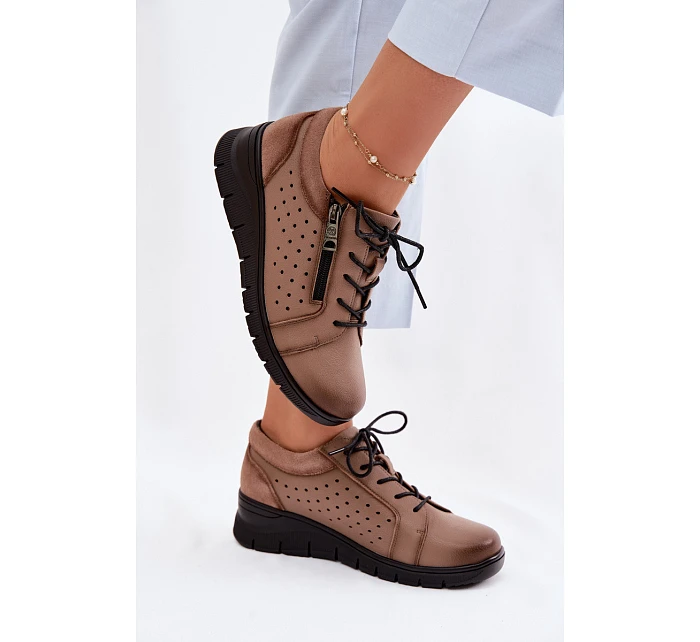 Kožené dámské polobotky na platformě model 22100867 Béžové - VINCEZA Kožené dámské polobotky na platformě model 22100867 Béžové - VINCEZA