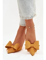 Podpatky s odhalenými a mašlí Žluté model 21915059 - Boto