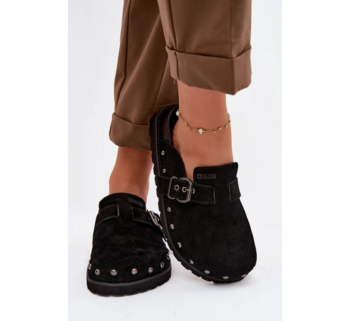 Zamsové pantofle na platformě s cvoky a sponou Big Star TT274951 Černé