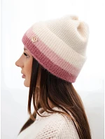 Dámská čepice beanie žebrovaná s ozdobou béžová+tmavě růžová Dámská čepice beanie žebrovaná s ozdobou béžová+tmavě růžová