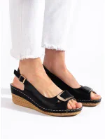 Pěkné sandály černé dámské na klínku Pěkné sandály černé dámské na klínku