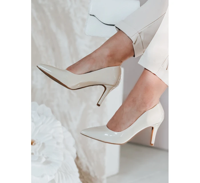 Dámské boty na podpatku béžové model 21984557 - Dstreet