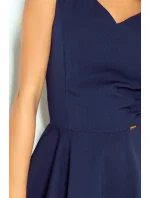Tmavě modré šaty s výstřihem ve tvaru srdce model 4976613