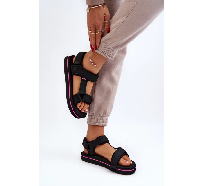 Dámské sandály na platformě model 21649068 Černé - Lee Cooper