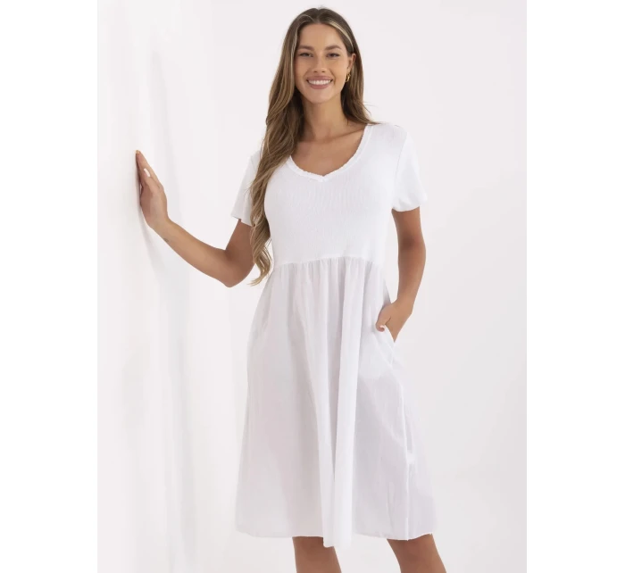 Sukienka DHJ SK model 21142119 biały - FPrice