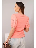 Dámská bavlněná žebrovaná halenka s nabíraným rukávem a knoflíky malinová Dámská bavlněná žebrovaná halenka s nabíraným rukávem a knoflíky malinová