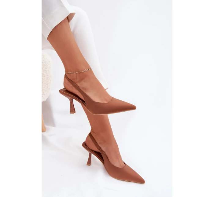 Dámské Sandály Na Camel model 21702125 - Boto