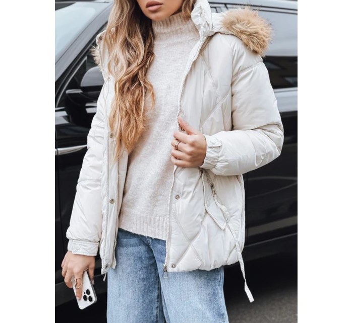 Dámská prošívaná zimní bunda s kapucí bílá FashionStreet TY5236 Dámská prošívaná zimní bunda s kapucí bílá FashionStreet TY5236