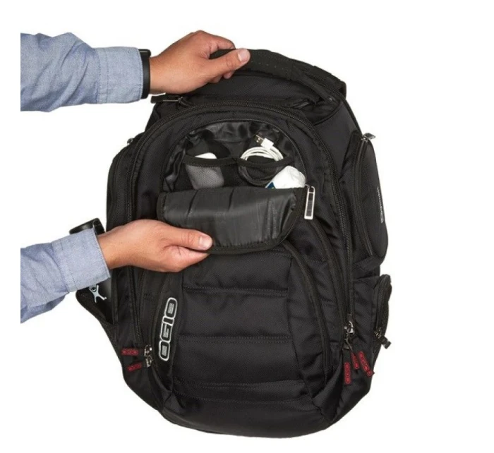 OGIO BATOH GAMBIT BLACK P/N: 111072_03