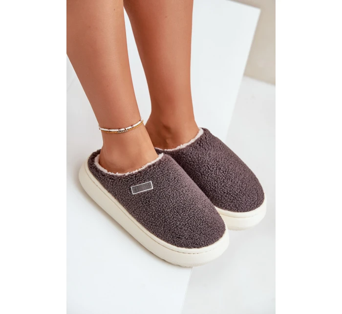 Zateplené Pantofle Na Silné Podešvi Big Star MM274134 Tmavě Šedé Zateplené Pantofle Na Silné Podešvi Big Star MM274134 Tmavě Šedé