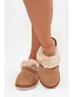 Dámské pantofle s kožíškem a výšivkou – camel Devianne Dámské pantofle s kožíškem a výšivkou – camel Devianne