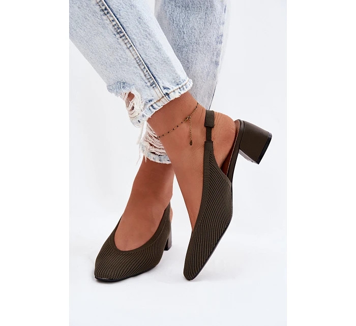 Materiálové dámské sandály na podpatku tmavě zelené model 22102914 - Boto Materiálové dámské sandály na podpatku tmavě zelené model 22102914 - Boto