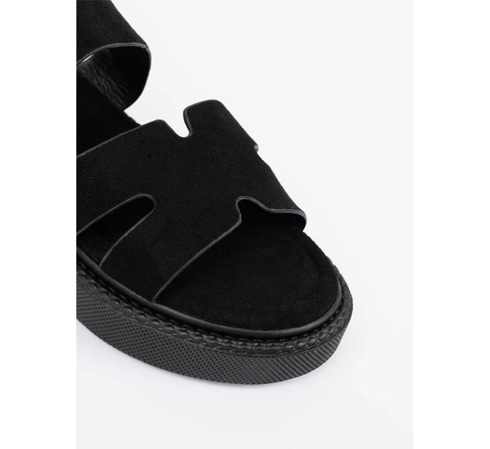 Krásné dámské černé  sandály platforma