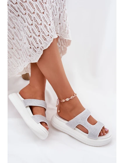 Zdobené Dámské Pantofle Na Platformě Bílé model 21699284 - Boto Zdobené Dámské Pantofle Na Platformě Bílé model 21699284 - Boto