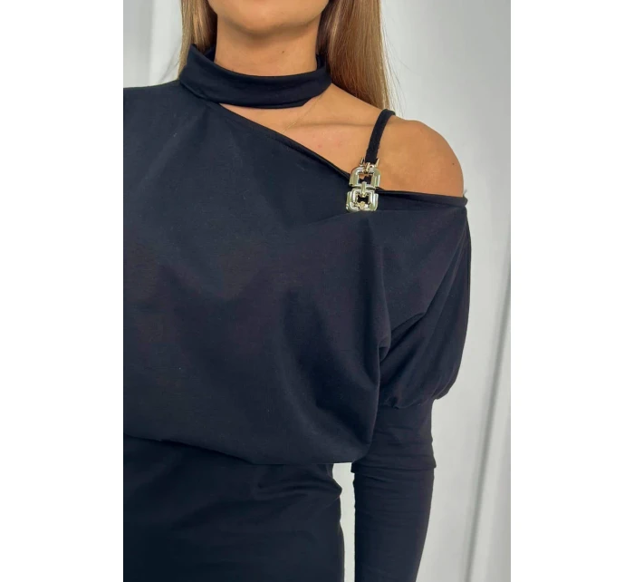 Šaty se zdobením na ramenou černé Šaty se zdobením na ramenou černé