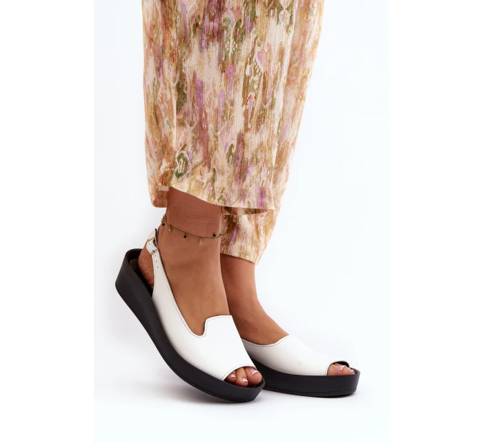 Dámské kožené sandály na tlusté podrážce Zazoo 2893 bílé