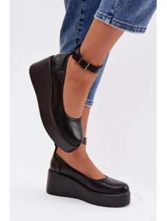 Dámské polobotky na platformě s páskem Černé Belvissa