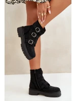 Zateplené boty se zdobením černé model 21670727 - Boto Zateplené boty se zdobením černé model 21670727 - Boto