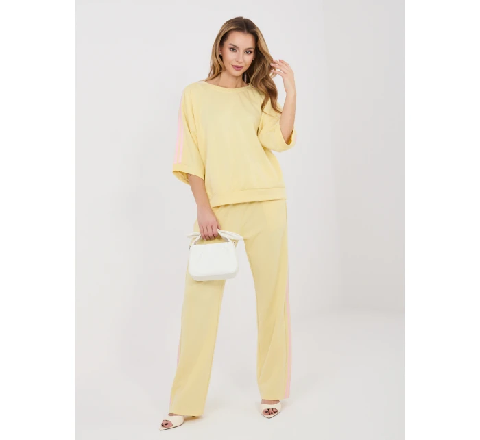 Komplet IT KMPL 22215.77 jasny żółty