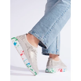 Krásné zlaté  polobotky dámské bez podpatku