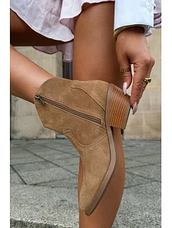 Dámské kožené kotníkové boty na podpatku Big Star TT274953 Camel