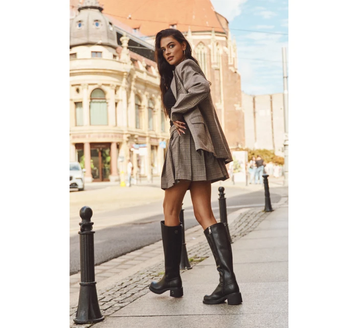 Kožené dámské kozačky na nízkém podpatku vyhřívané model 21710515 černé - VINCEZA