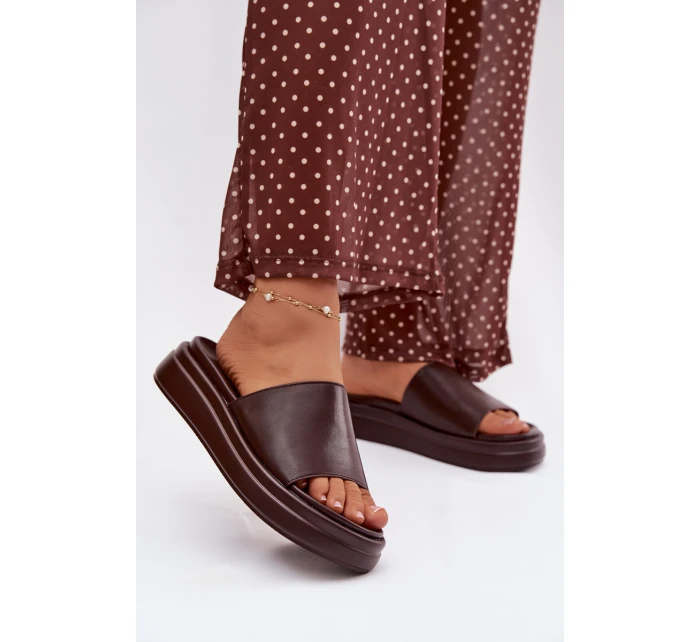 Dámské nazouváky na platformě model 21918992 - Boto