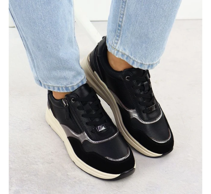 Dámské kožené polobotky  v černé barvě model 21905442 - FILIPPO