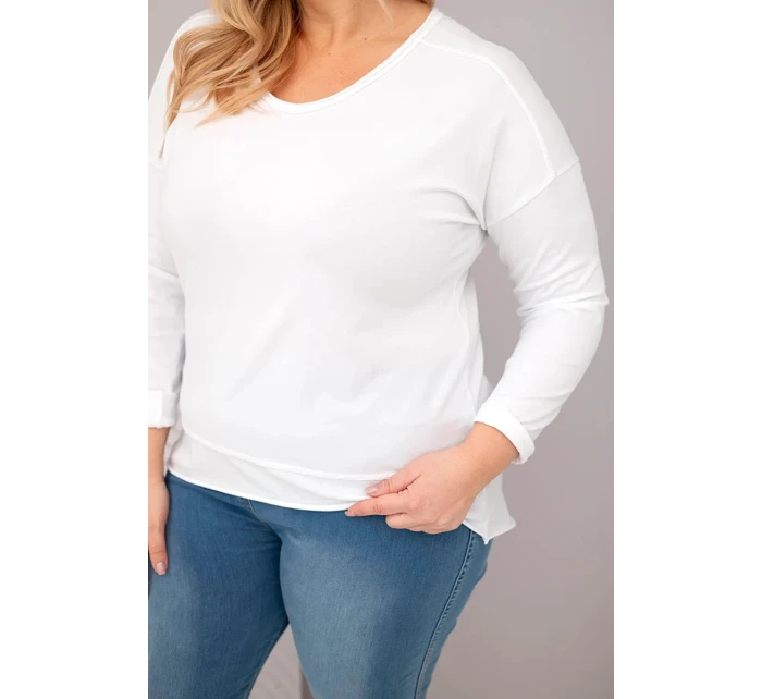 Dámská blůza Plus Size s V výstřihem a delší zadní částí bílá